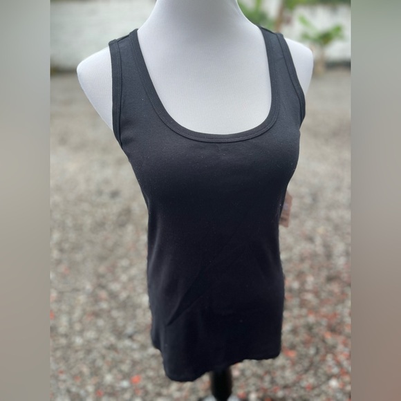 NWT St. John’s Bay Tank Top • Black - Picture 4 of 15